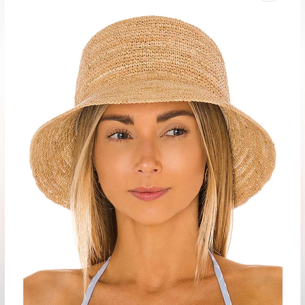 L*SPACE Isadora Hat in Natural